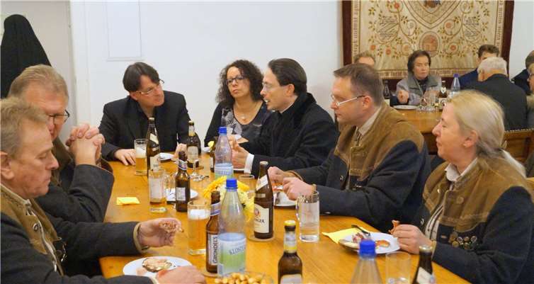 Parforcehörner erschallten im Flaumbachtal 