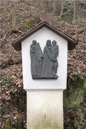 Oberammergauer Künstler schuf elf Stationen für den Apollinarisberg