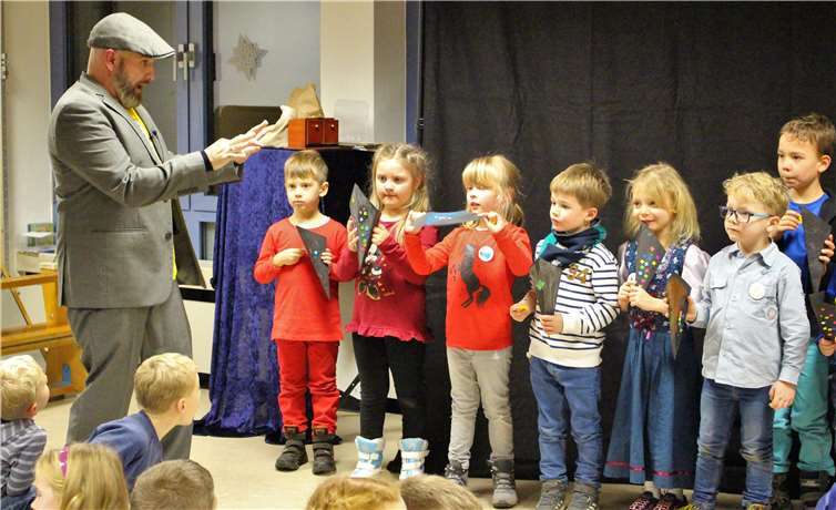 Adventsfeier mit echtem Zauberer