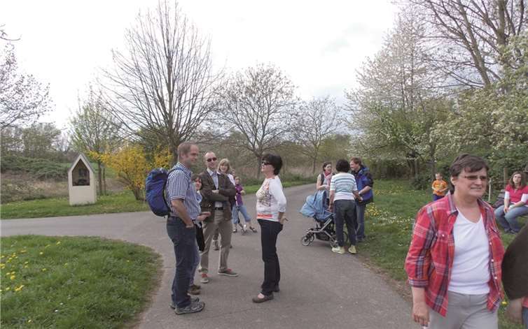 Frühlingswanderung führte die Sänger auf die Insel Niederwerth 
