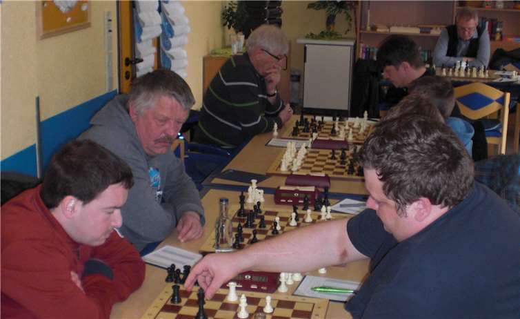 Mannschaft punktet in Kettig 