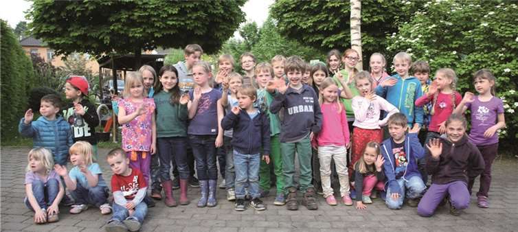 Viele Chöre begrüßten den Wonnemonat Viele Chöre begrüßten den Wonnemonat