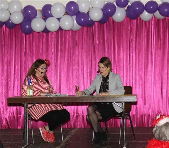 Der Saal war fest in der Hand der jecken Frauen 