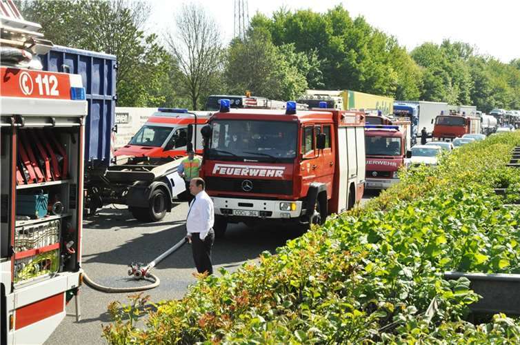 Tödlicher Verkehrsunfall auf der A 48 