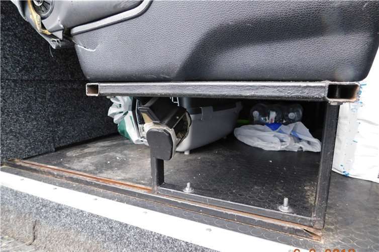 Lebensgefährliche Fahrt in Kleinbus vorzeitig beendet 