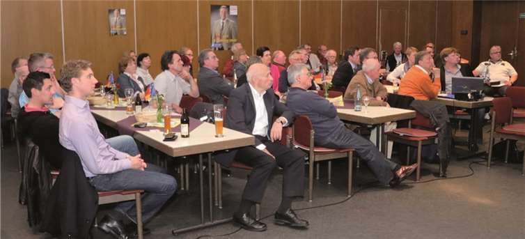 Neubau der Stadt- und Kongresshalle wird nicht vor 2017 fertiggestellt 