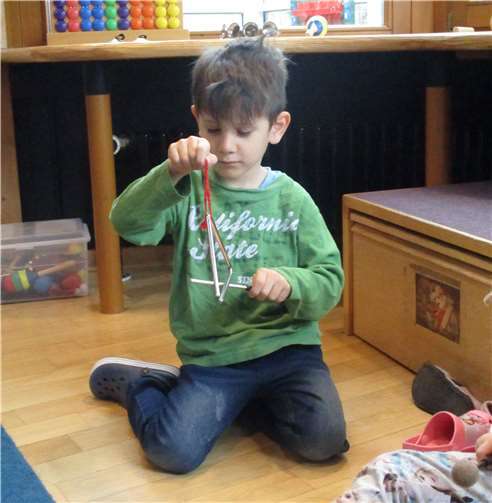 „Schneeglöckchen läuten den Frühling ein“ 