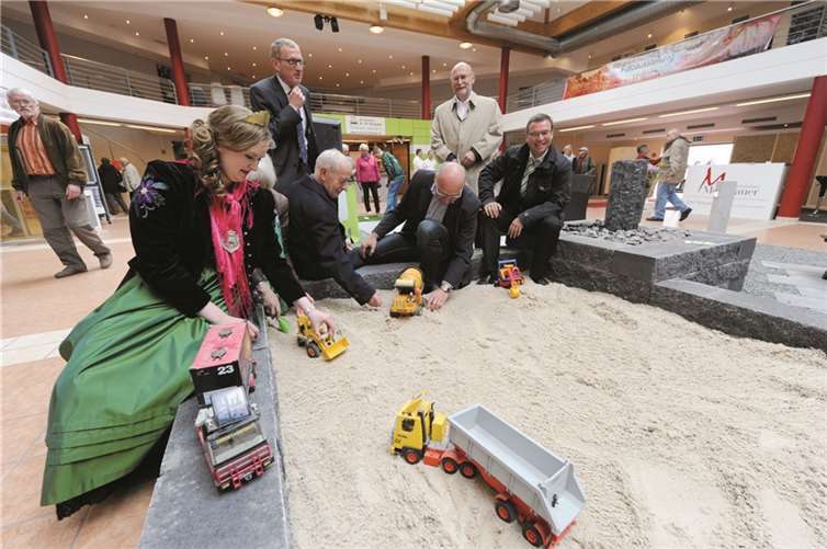 Buntes Programm für Jung und Alt 