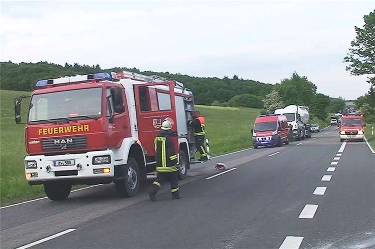 In den Gegenverkehr geschleudert 