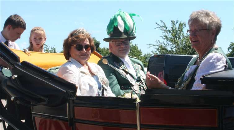 Ein neuer Schützenkönig nach einem spannenden „Paarduell“ 