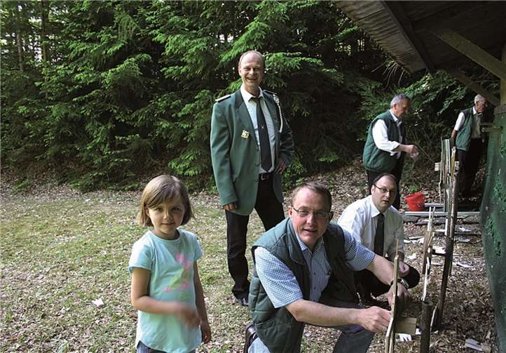 Rund hundert Grünröcke kamen zum Fest 