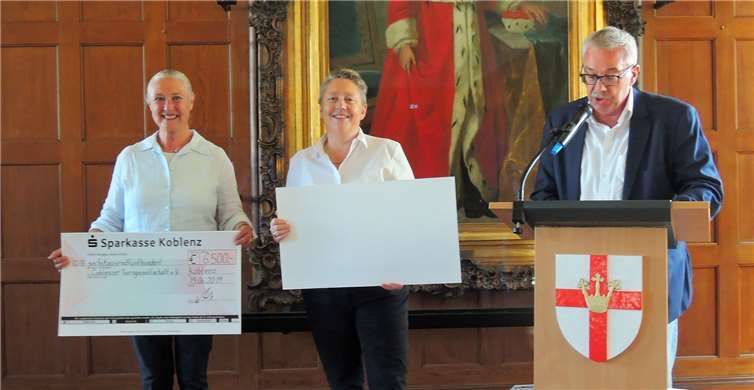 23.500 Euro konnten übergeben werden 