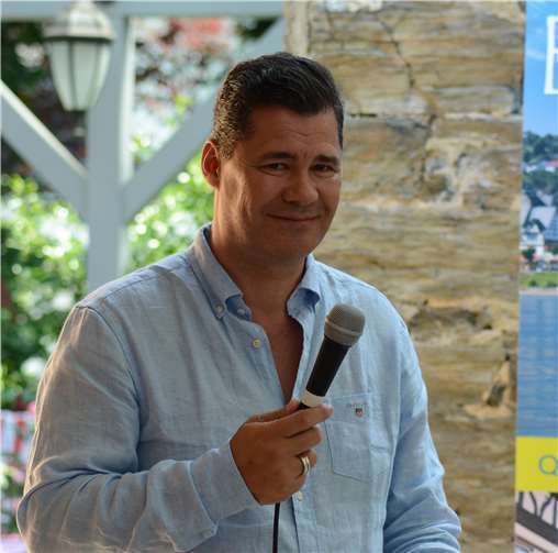 Christian Zock wird zum Ritter geschlagen 