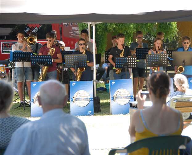 Konzert für abgestürzten Friedenspiloten 