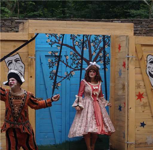 Pinocchio und seine Grille begeistern 