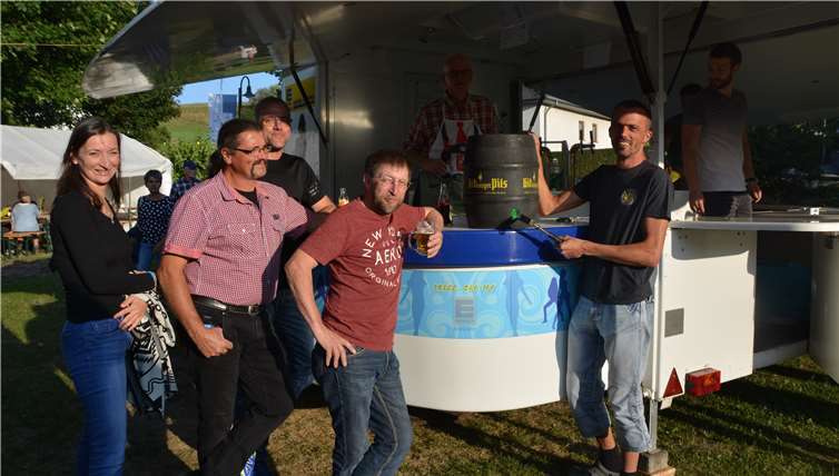 Volle Hüttebeim Heidefest 