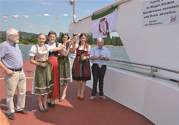 Weinmajestäten aus Remagen und Linz übernahmen die Taufe 