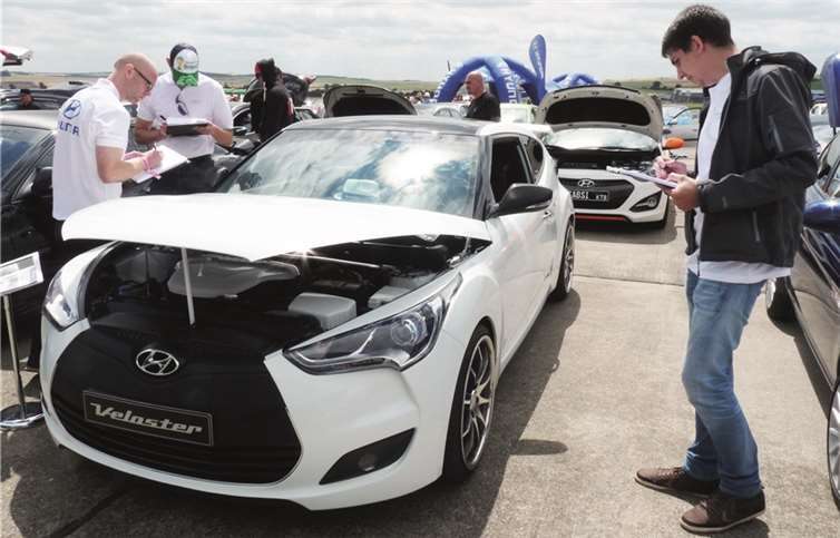 Tuning-Freunde kamen voll auf ihre Kosten 