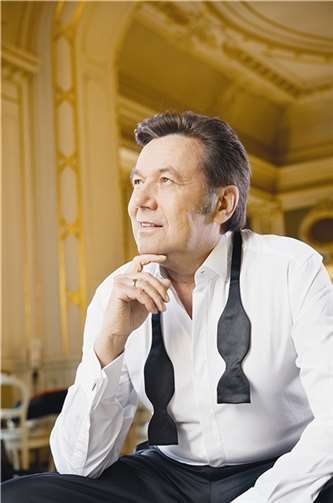 Roland Kaiser am 16. März in der LANXESS arena 