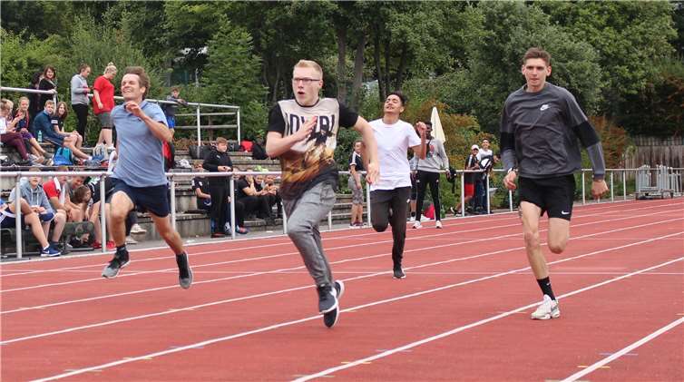 Michelle Muscheid und Abdul Rahman Ali wurden Schulsieger 