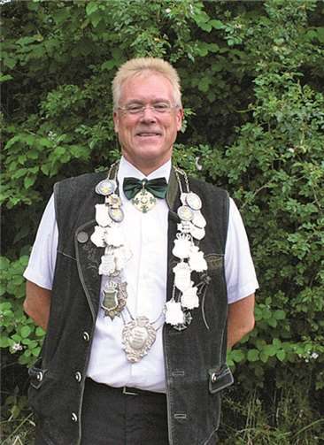 Eugen Schmitt schoss den Vogel ab Eugen Schmitt schoss den Vogel ab