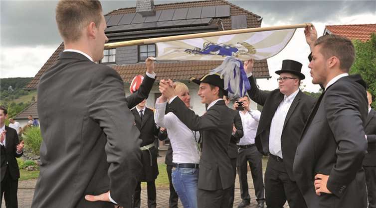 Gewinner des Schürreskarrerennen ist das Team „Der Holder läuft“ 