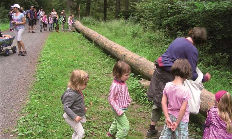 Natur erkunden mit Spiel und Spannung 