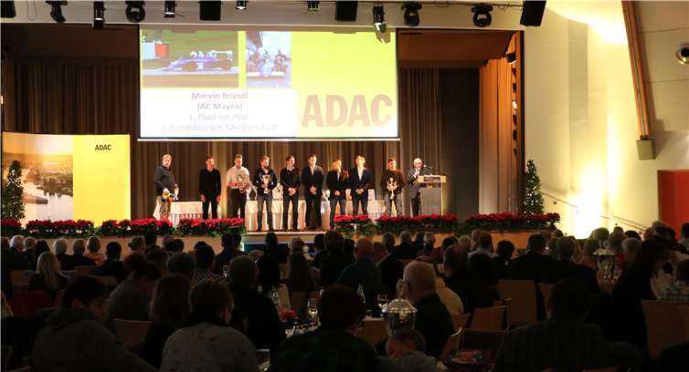 Ruhm und Ehre für die Motorsportler 