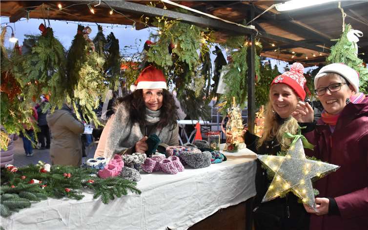 Sieben Stunden Weihnachtsmarkt Sieben Stunden Weihnachtsmarkt