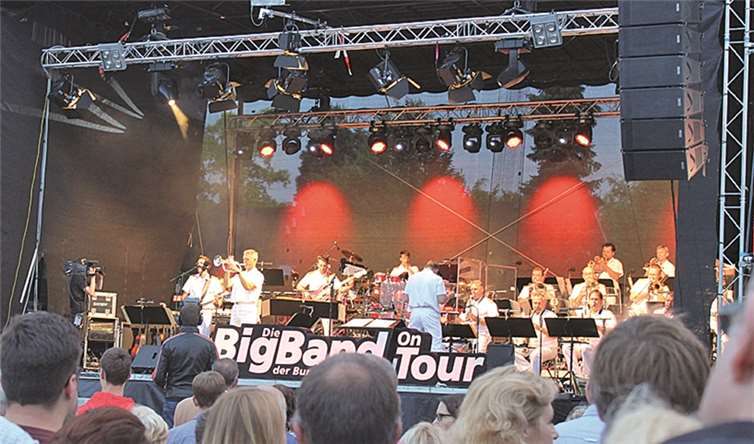 Bundeswehr-Big-Band musizierte für den guten Zweck 