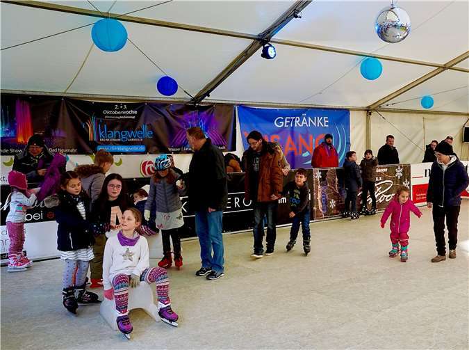 Winterliches Vergnügen auf dem Marktplatz 