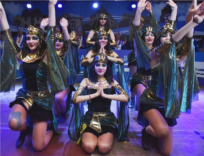 Tolle Tänze und witzige Büttenreden 