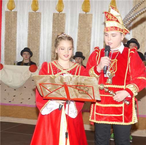 Närrischer Nachwuchs erfreute bei Kindersitzung 