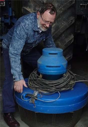 Burgweiher wird belüftet 