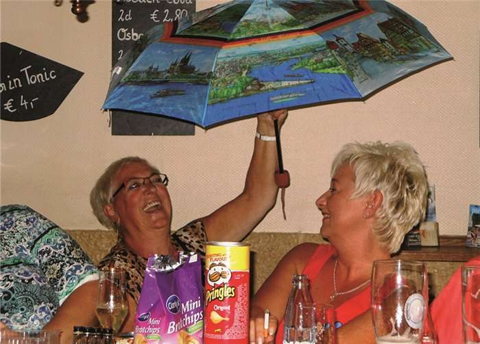 13 fidele Möhnen trafen sich 