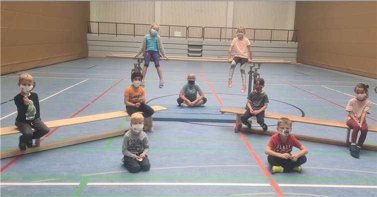 90 Abzeichen verliehen 