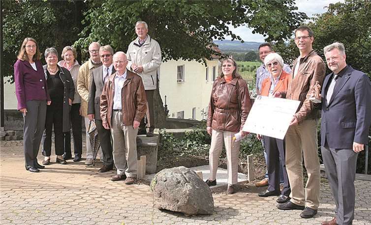 Denkmal für Johann Adam Schall von Bell nimmt Gestalt an