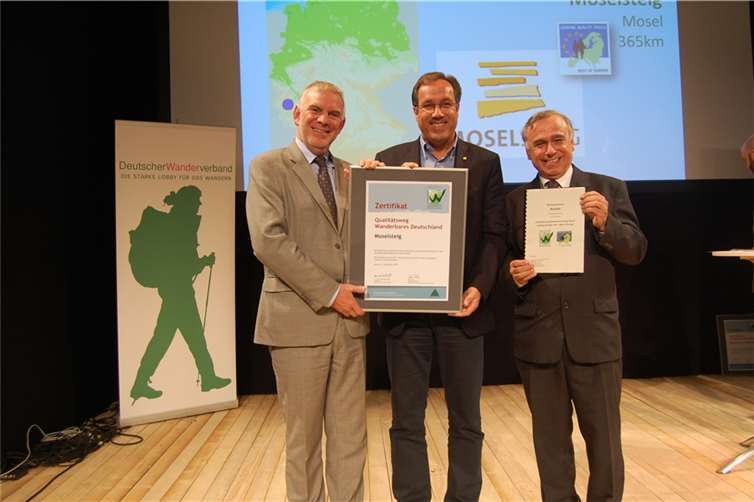 Feierliche Verleihung auf der TourNatur in Düsseldorf 