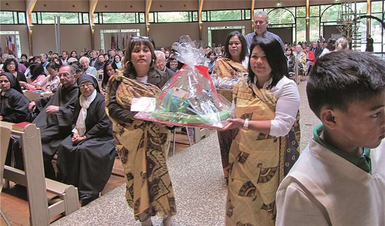 Jubiläumsfreude für Pilger philippinischer Herkunft 