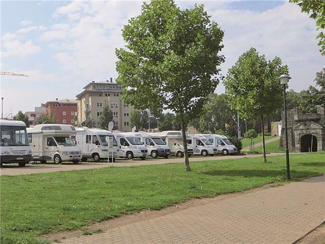 Wohnmobiltouristen lieben den Stellplatz 