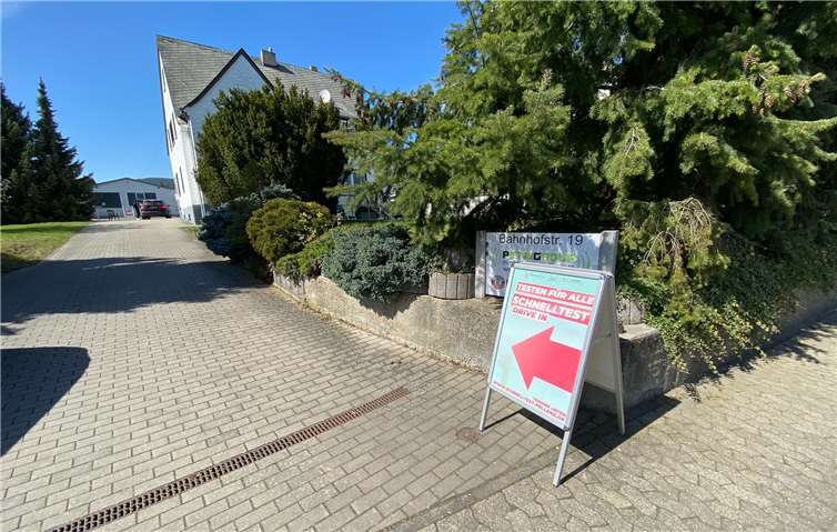 Geschultes Personal führt täglich fast 100 Tests durch 