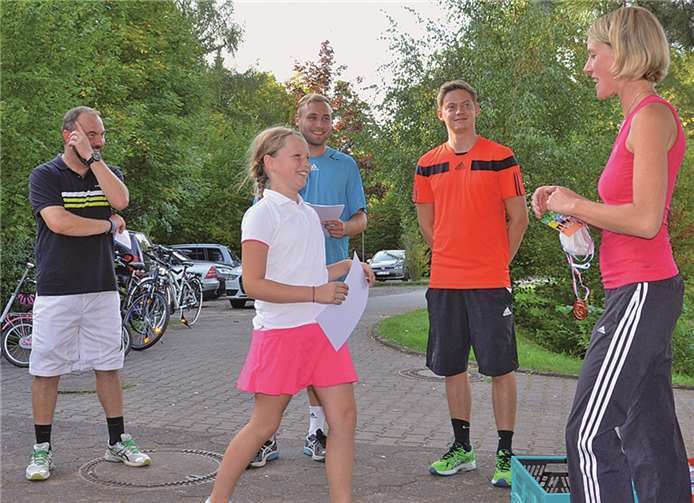 Jugend-Tennis-Camp beim TCM Blau Gold 