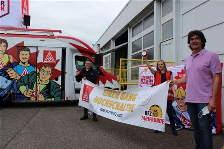 Kampf um Tarifbindung in den Autohäusern 