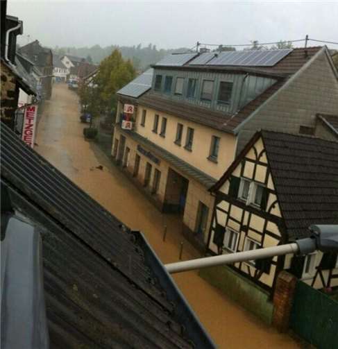 Wieder Schlamm- und Geröllabgang in Niederzissen 