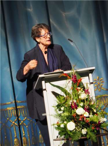 Eva Maria Enders und Prof. Georg Schmitz wurden ausgezeichnet 