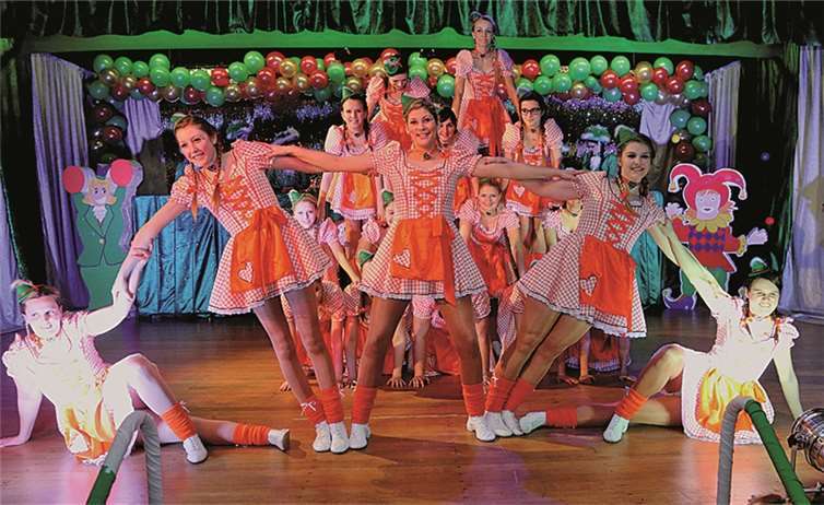 Germania lädt zum zünftigen Oktoberfest in den Saal der Stadthalle 