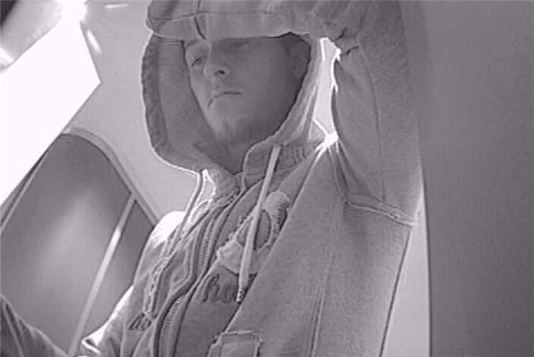 Wer kennt die abgebildeten Personen?