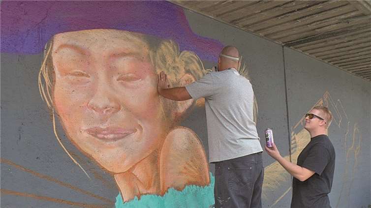 „Just writing my name“ 