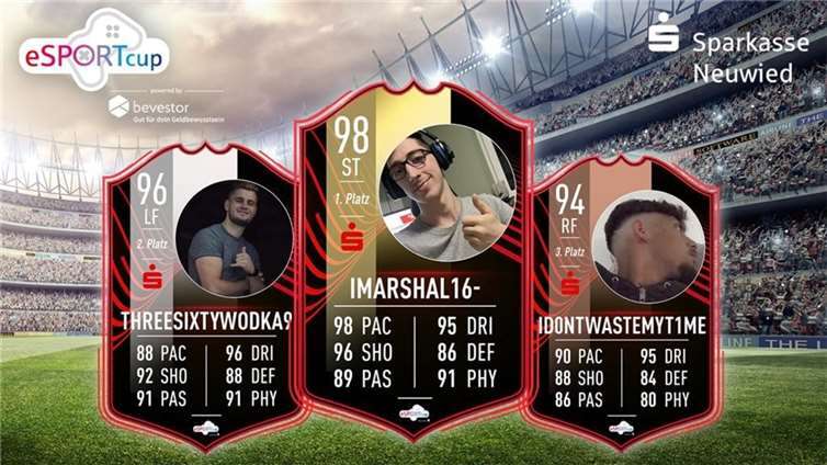 Vier Stunden virtueller Fußball