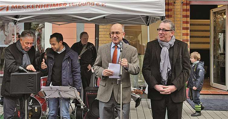 Hot Jazz Boys untermalen den feierlichen Akt 